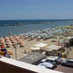 Trovata originale per i parcheggi in spiaggia… Trovata originale per i parcheggi in spiaggia…